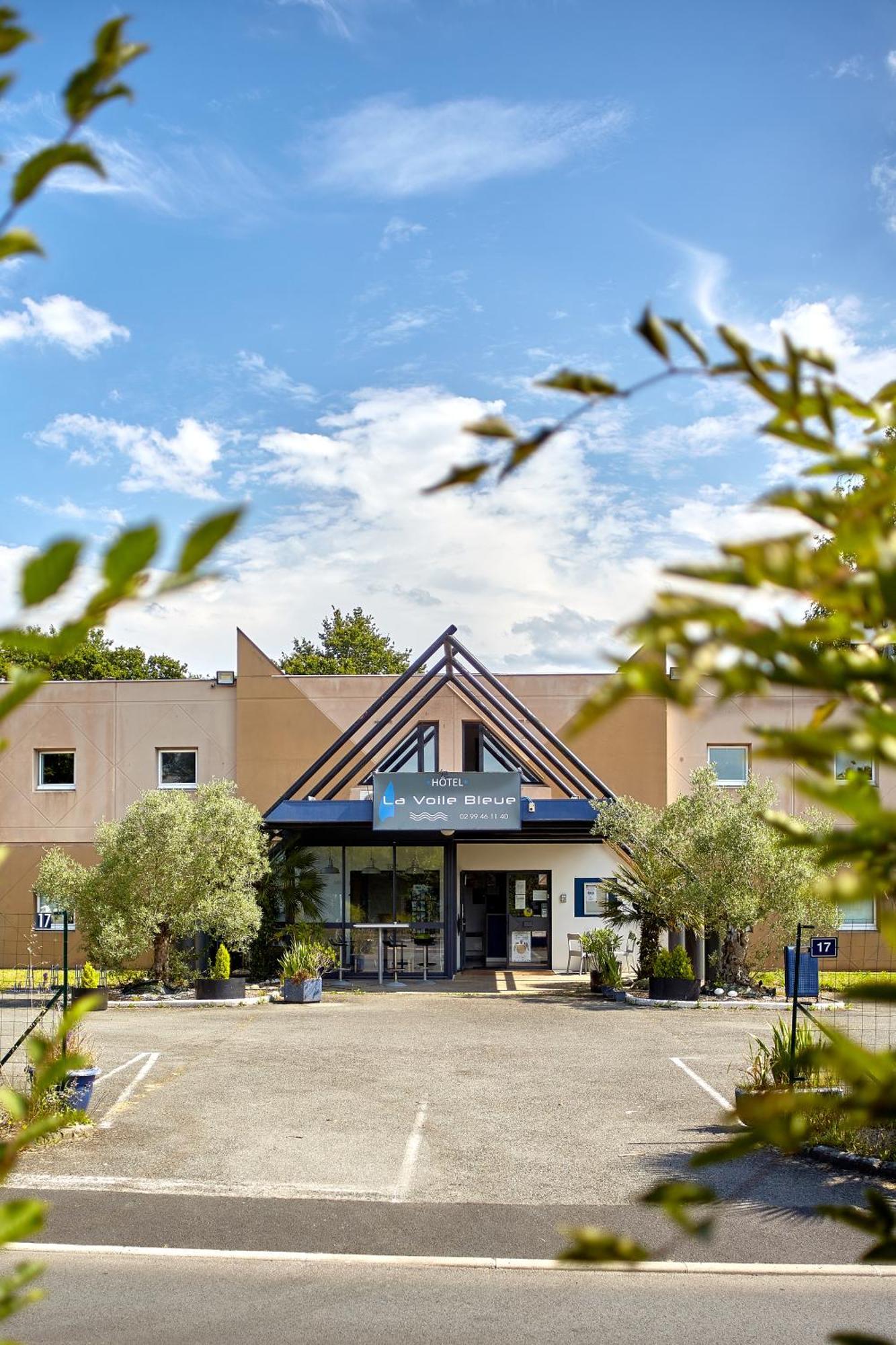 Hotel La Voile Bleue La Richardais Exterior foto